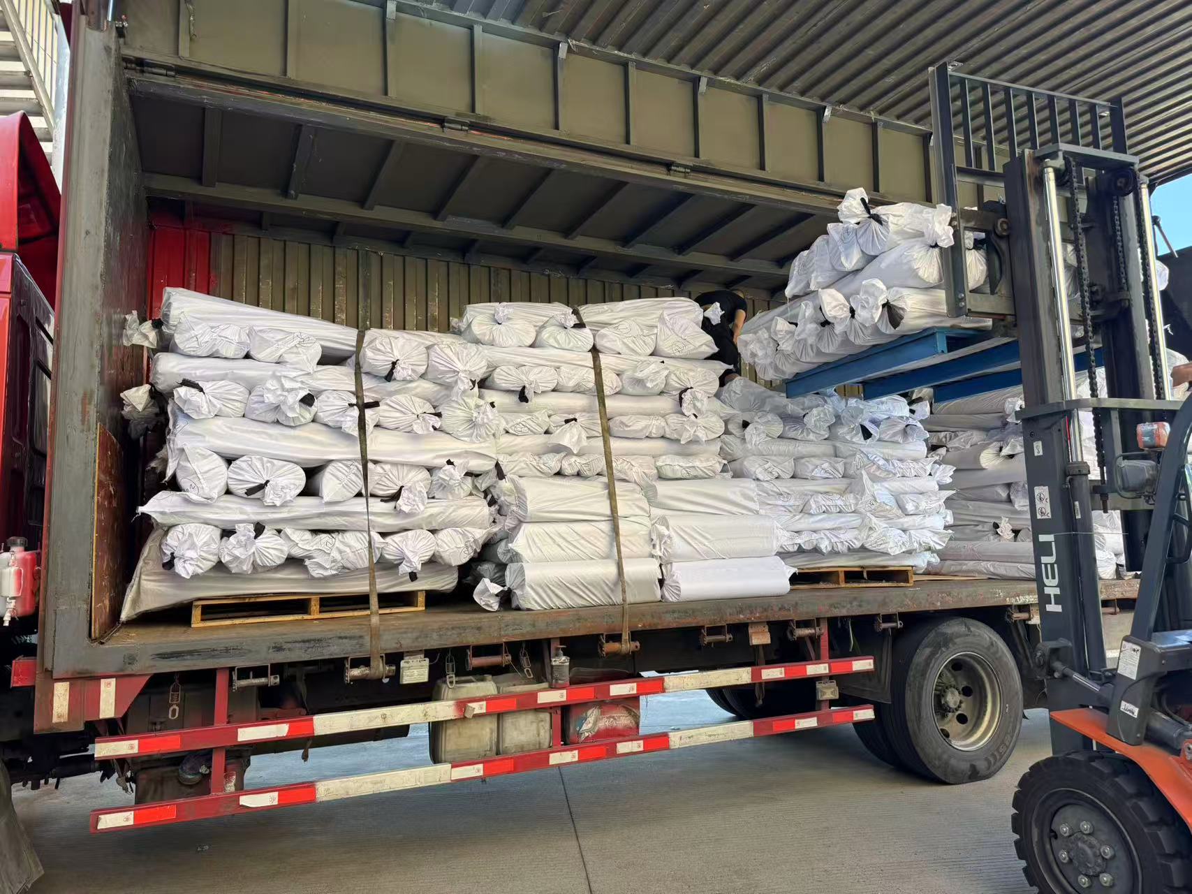 Пик сезона, подкладка премиум-класса: Shunli Textile